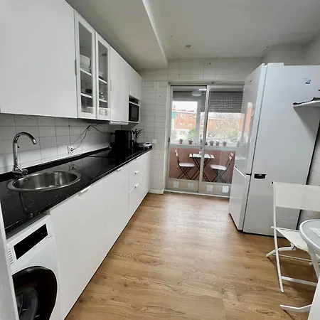 Habitacion En Madrid Exterior photo