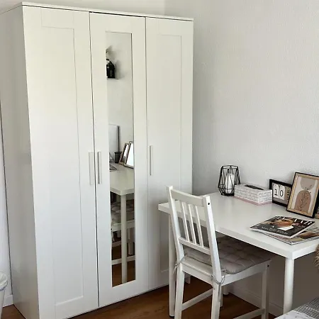 Habitacion En Madrid Exterior photo
